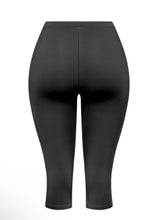Load image into Gallery viewer, BASIC LOVE CAPRIS
