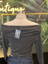 Load image into Gallery viewer, KEEP ME WARM TOP
