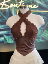 Load image into Gallery viewer, COUNTRY HEART TOP
