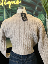 Load image into Gallery viewer, SWEET SWEATER TOP
