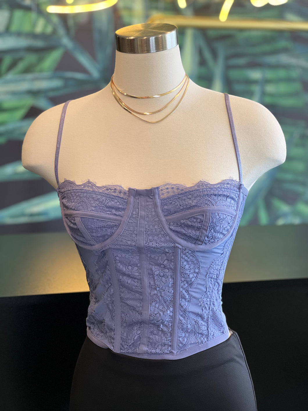 LACED LOVE TOP