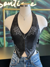 Load image into Gallery viewer, COUNTRY LOVE TOP.
