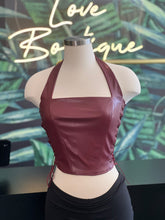Load image into Gallery viewer, BRAVE LOVE TOP.
