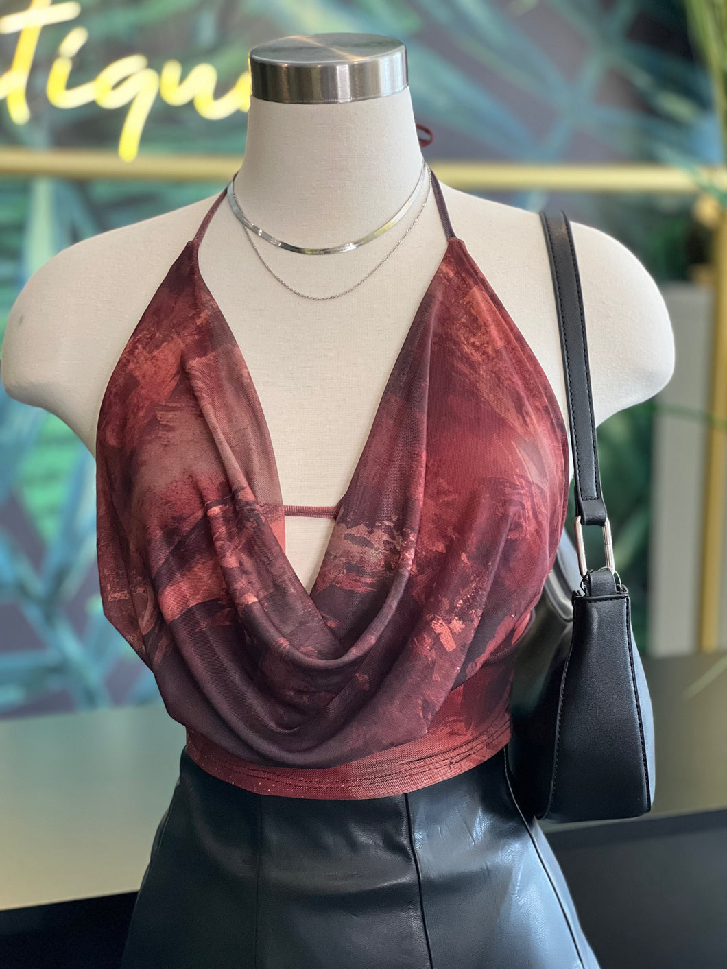 IN LOVE TOP