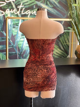 Load image into Gallery viewer, I AM LOVE DRESS
