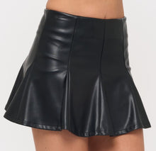 Load image into Gallery viewer, FLARE LOVE SKORT
