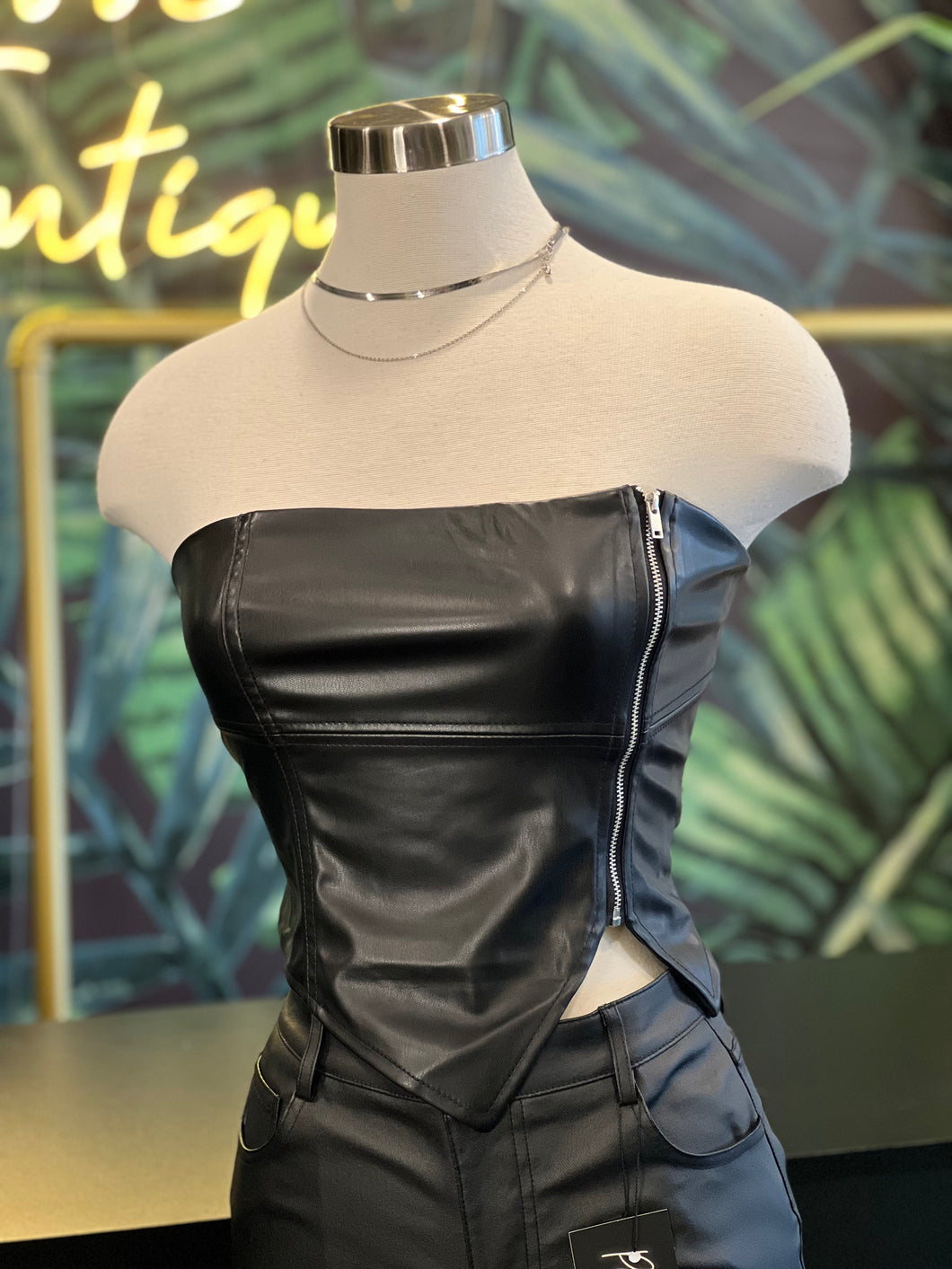 LEATHER LOVE TOP