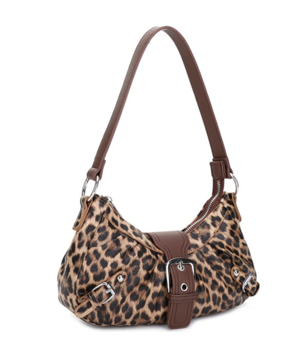 LEOPARD LOVE PURSE.