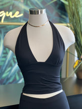 Load image into Gallery viewer, BASIC LOVE TOP.
