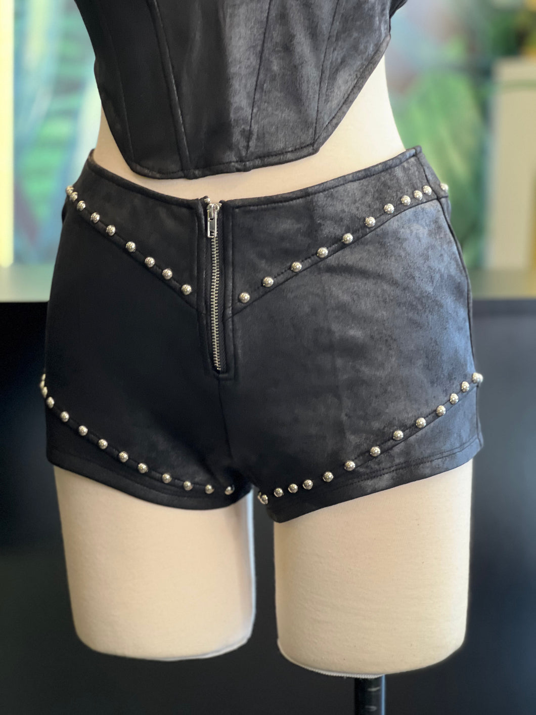 WILD LOVE SHORTS
