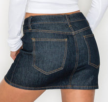 Load image into Gallery viewer, DEMMIE LOVE SKIRT
