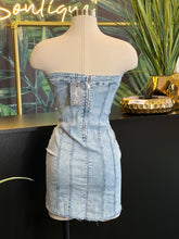 Load image into Gallery viewer, DENIM POCKET DRESS

