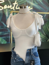 Load image into Gallery viewer, SPRING LOVE BODYSUIT
