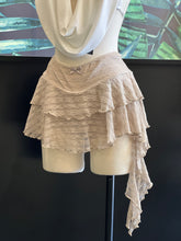 Load image into Gallery viewer, ADORE LOVE SKORT

