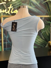 Load image into Gallery viewer, CASUAL LOVE TOP
